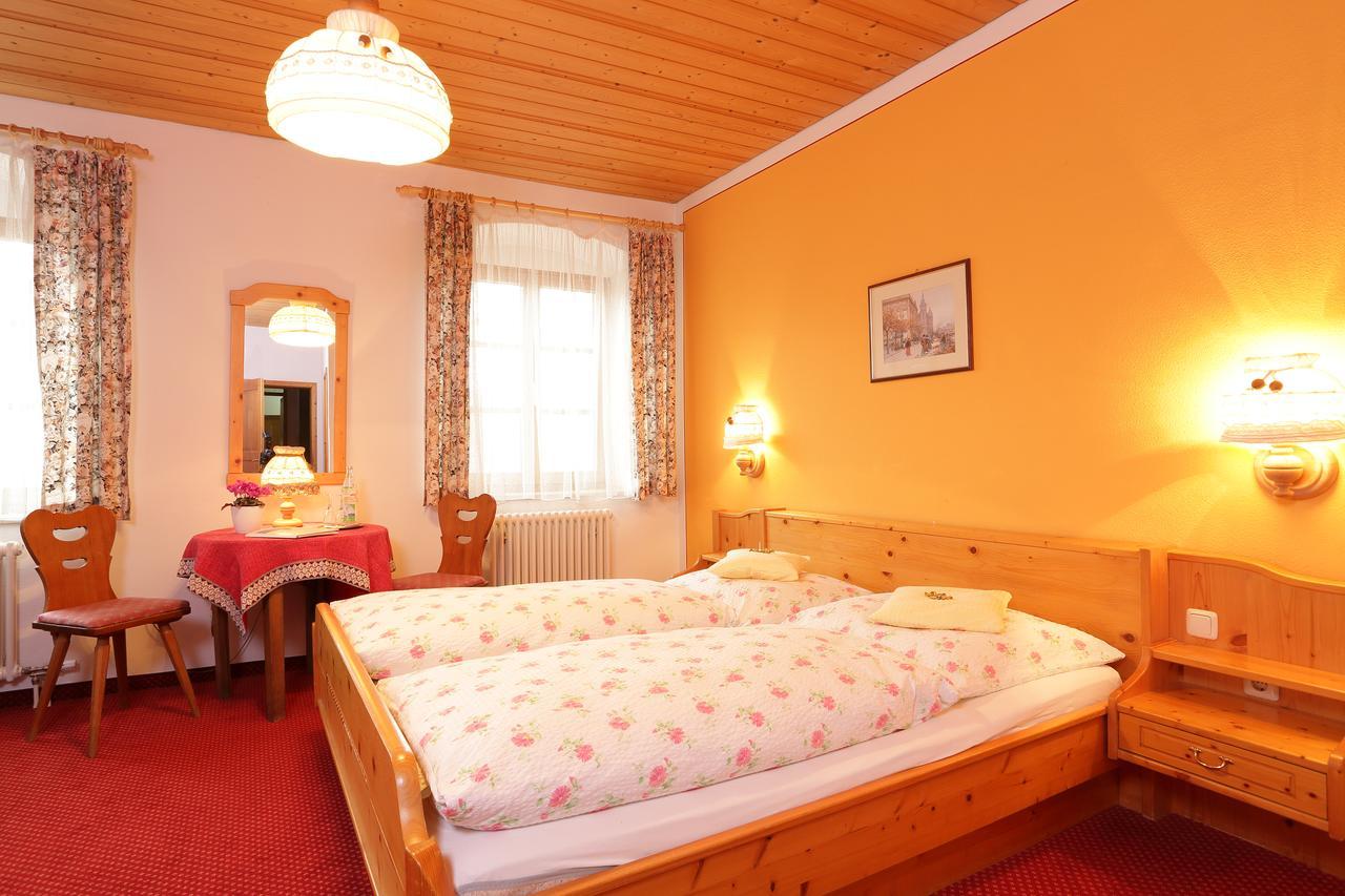 Gasthaus Zur Moosmuehle Huglfing Exteriör bild